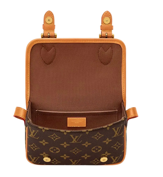 THE “MONO” SATCHEL